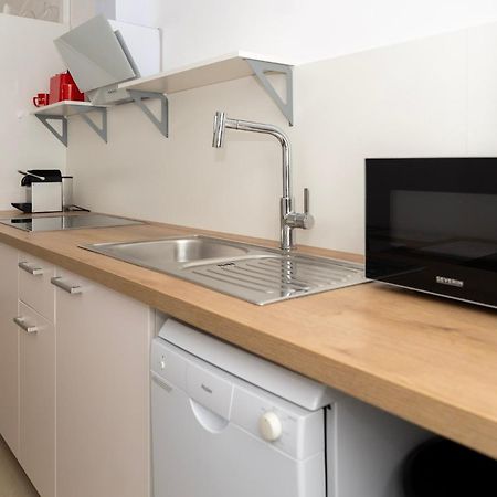 פאלקנזה Sunny Side - Apartment By Comfort Housing מראה חיצוני תמונה